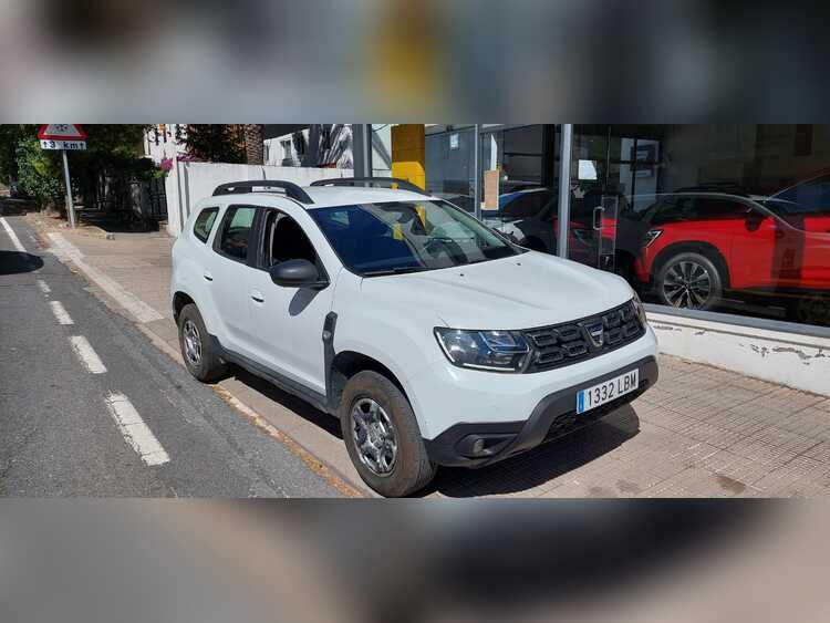 Dacia Duster 4X4 ESTENCIAL foto 3